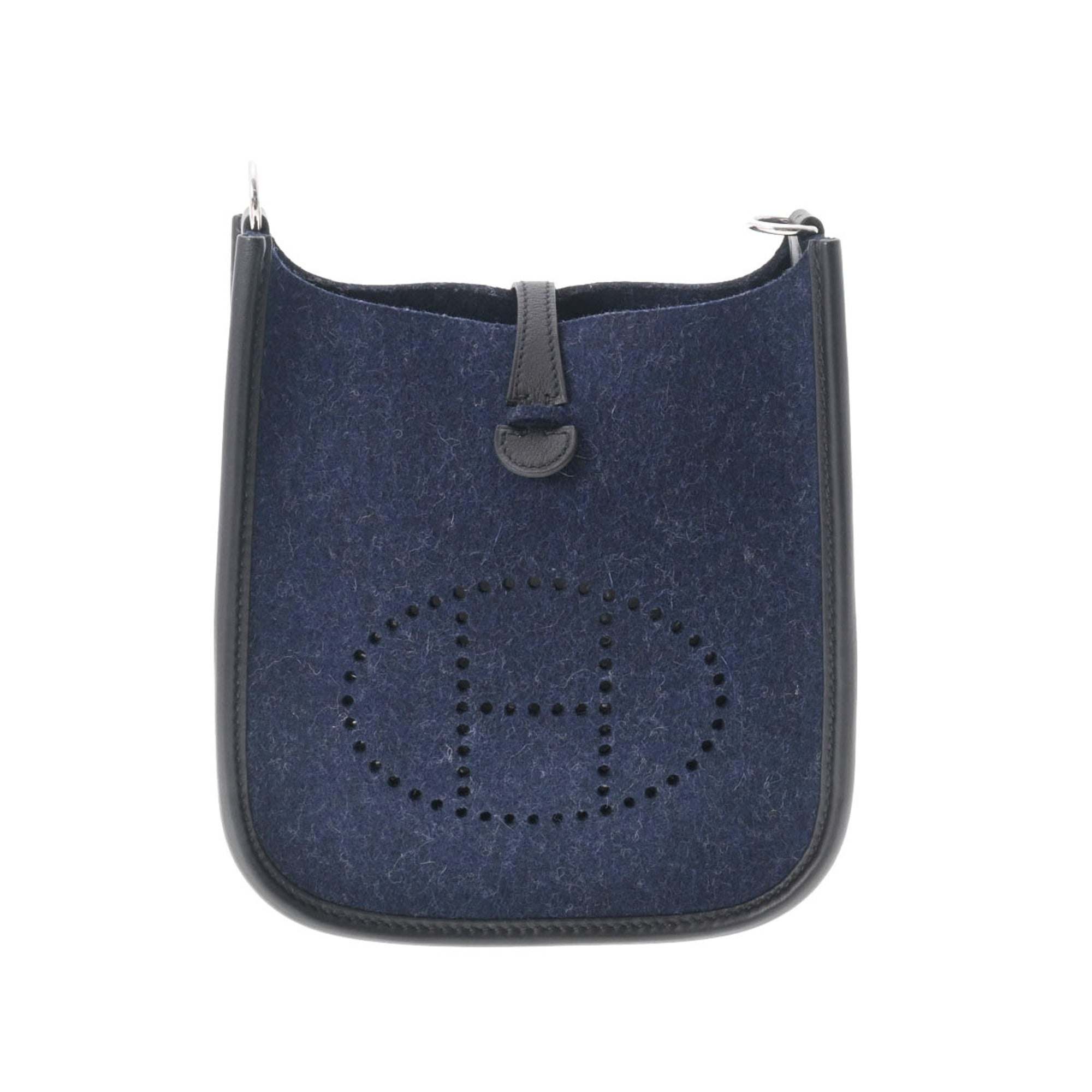 Pre-Owned Navy Felt Shoulder Bag C100801