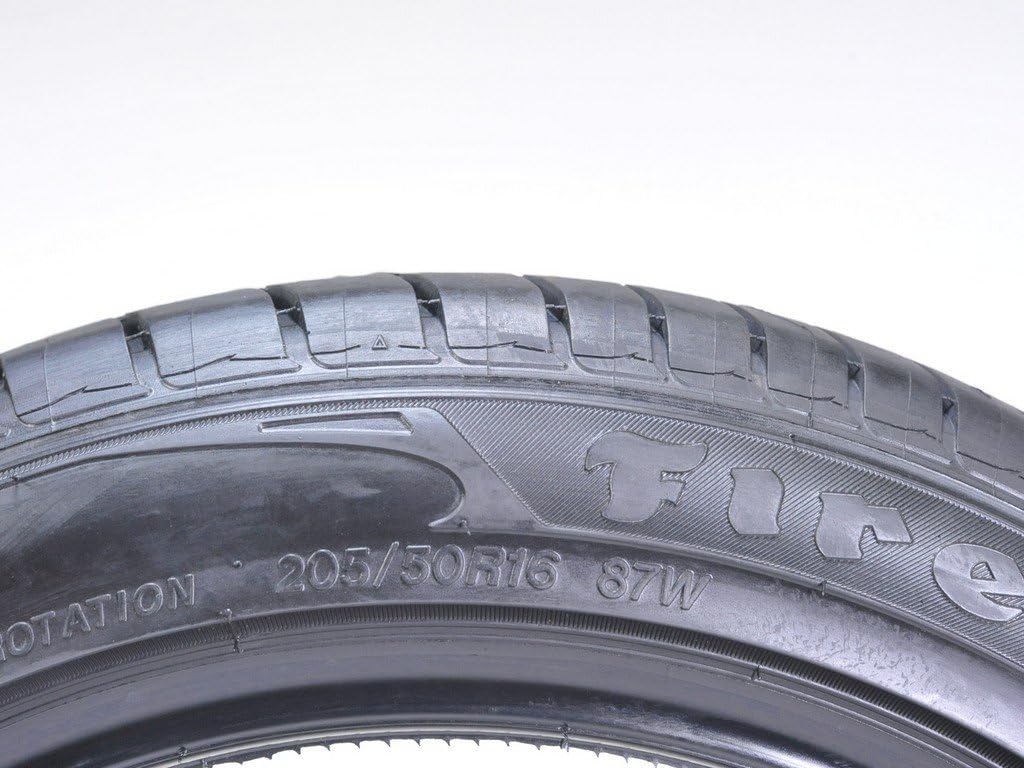 205/50R16 87 W Summer Performance Tire O875