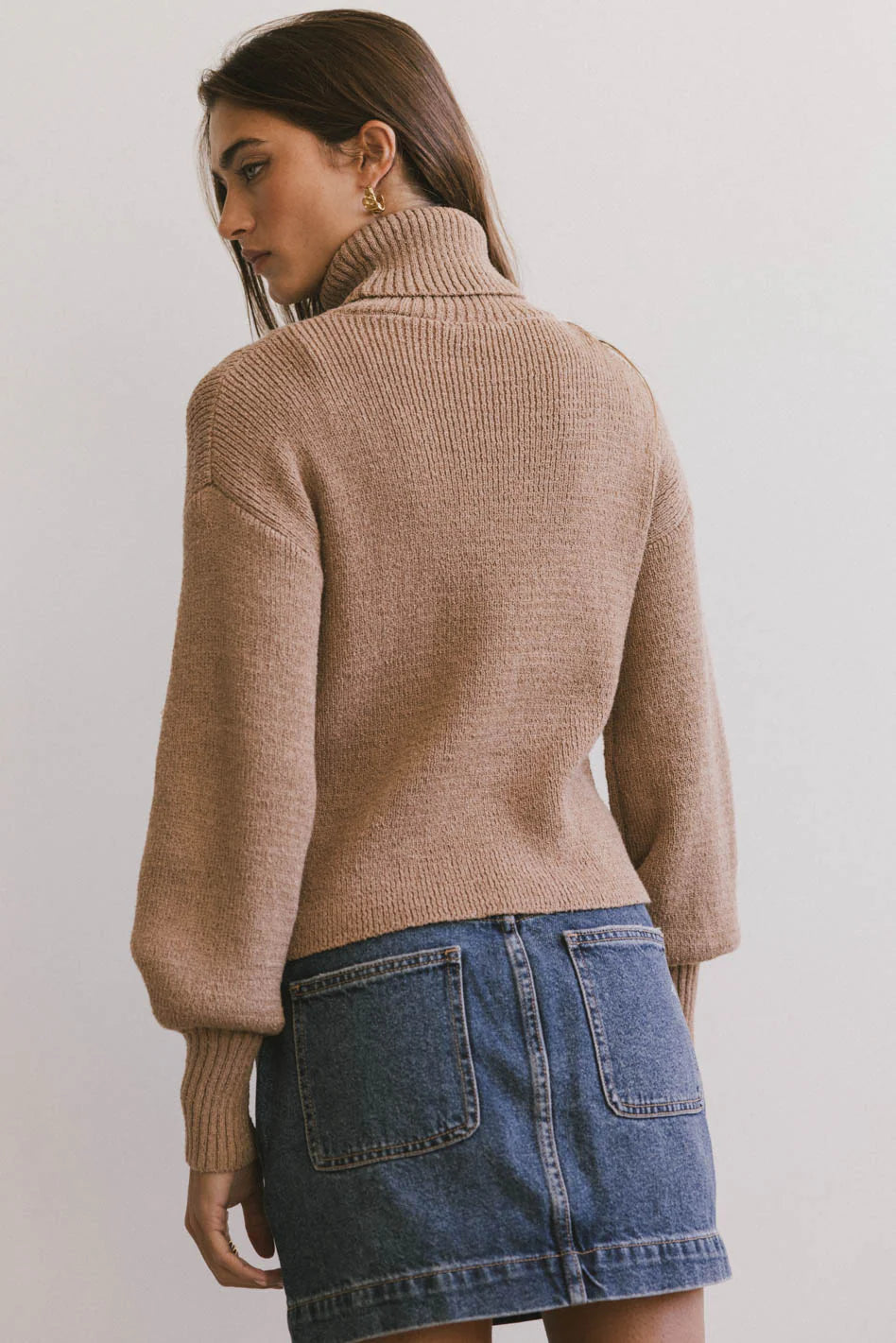 Brown Turtleneck Sweater H85412