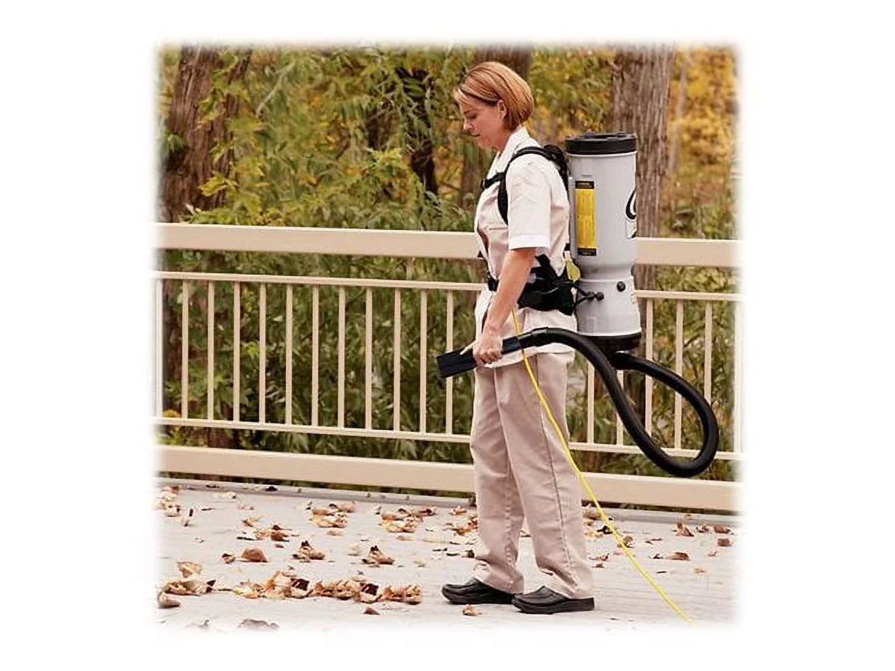 10 Quart Backpack Vacuum Z2730