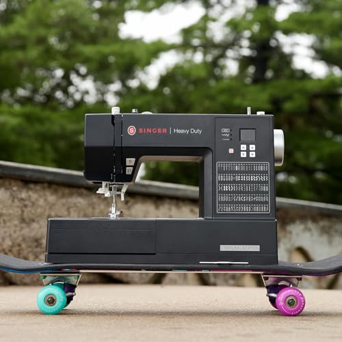 Heavy Duty Sewing Machine with Accessory Kit P569