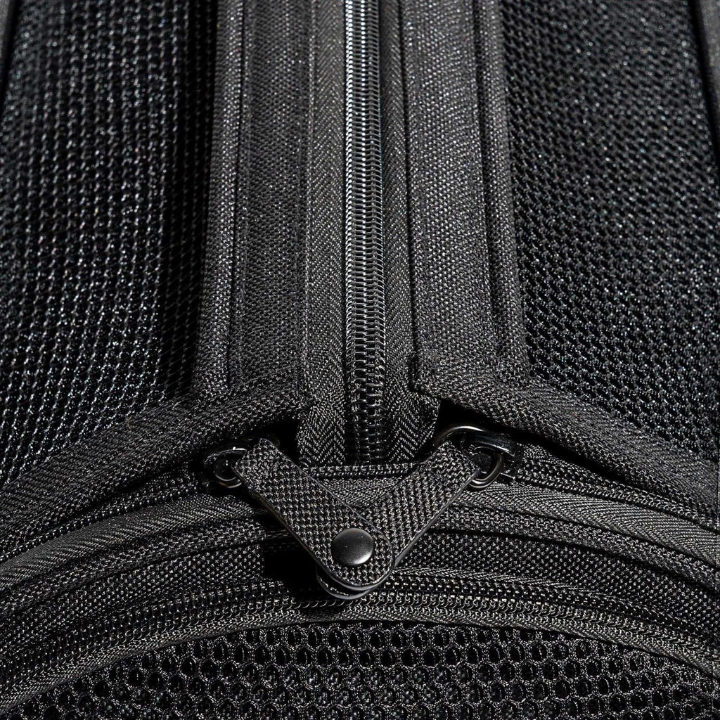 Travel Carrier M8744