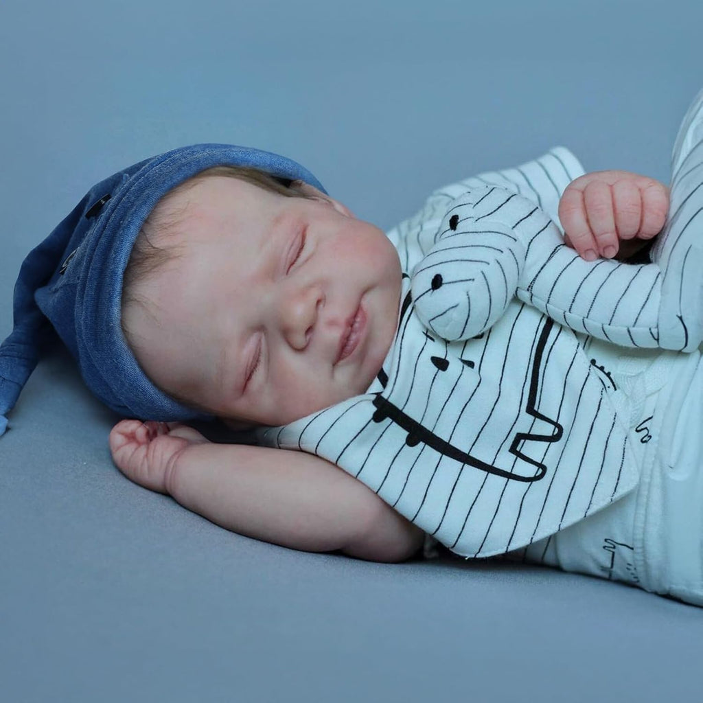 18-Inch Reborn Baby Doll with Soft Cloth Body O501