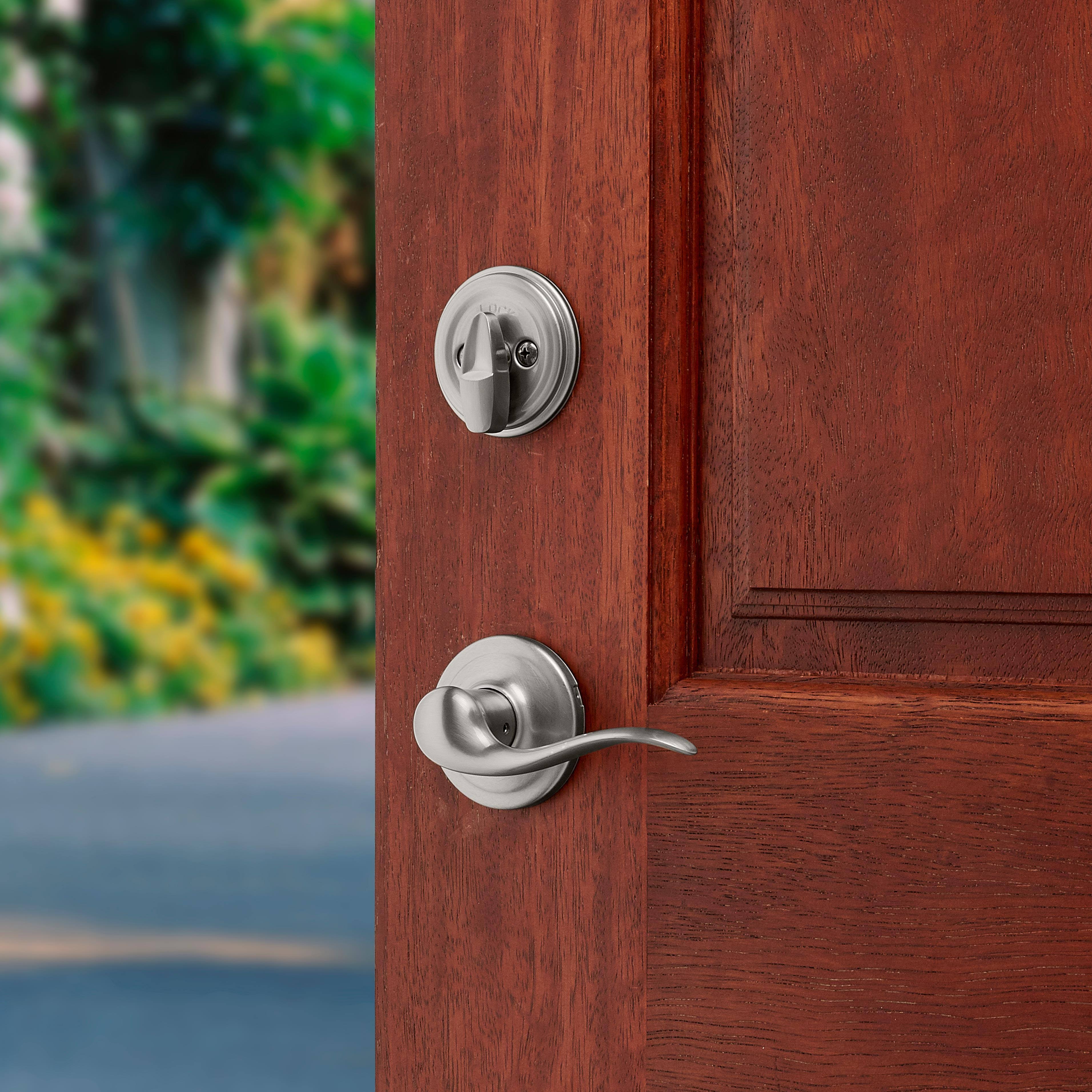 Satin Nickel Single-Lock Keyed Entry Door Handleset J5134