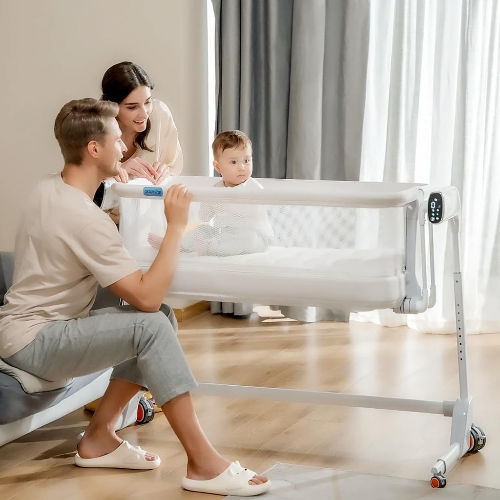White Baby Bassinet with Mattress N48893