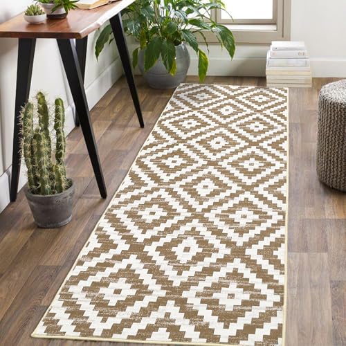 Grey and White 5x7 Washable Low Pile Area Rug N985944