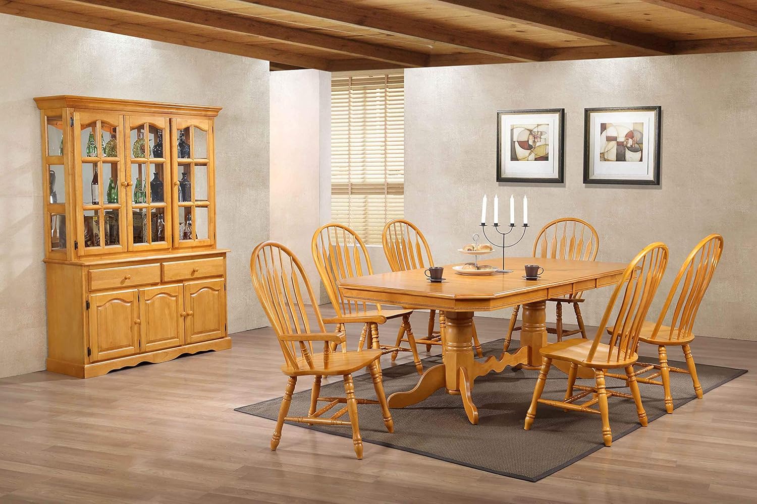 Oak Buffet and Lighted Hutch G507528