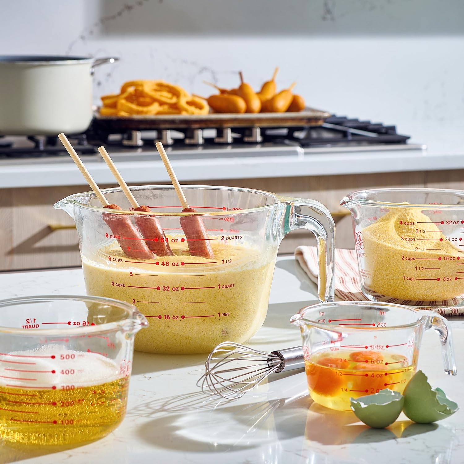 Set of 4 Glass Measuring Cups R946