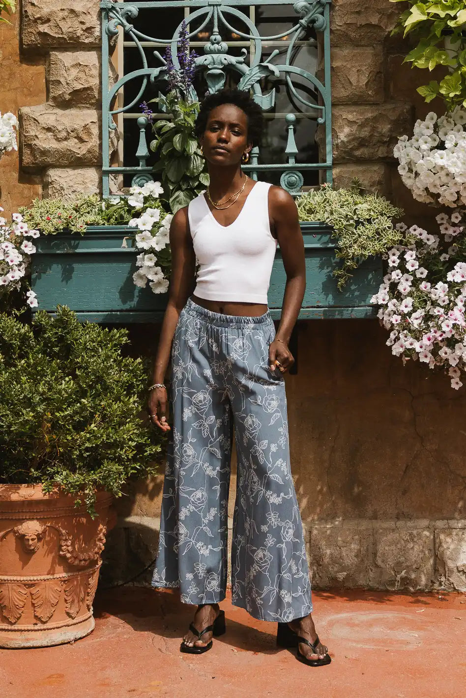 Floral Pants in Blue V678