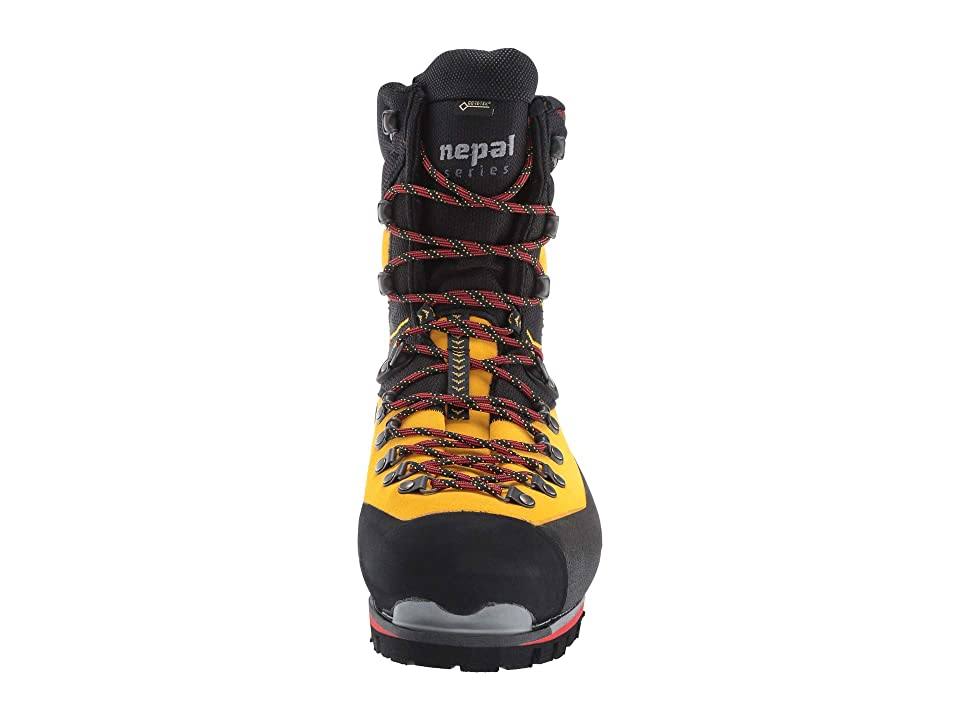 Yellow 42.5 Hiking Boots P502